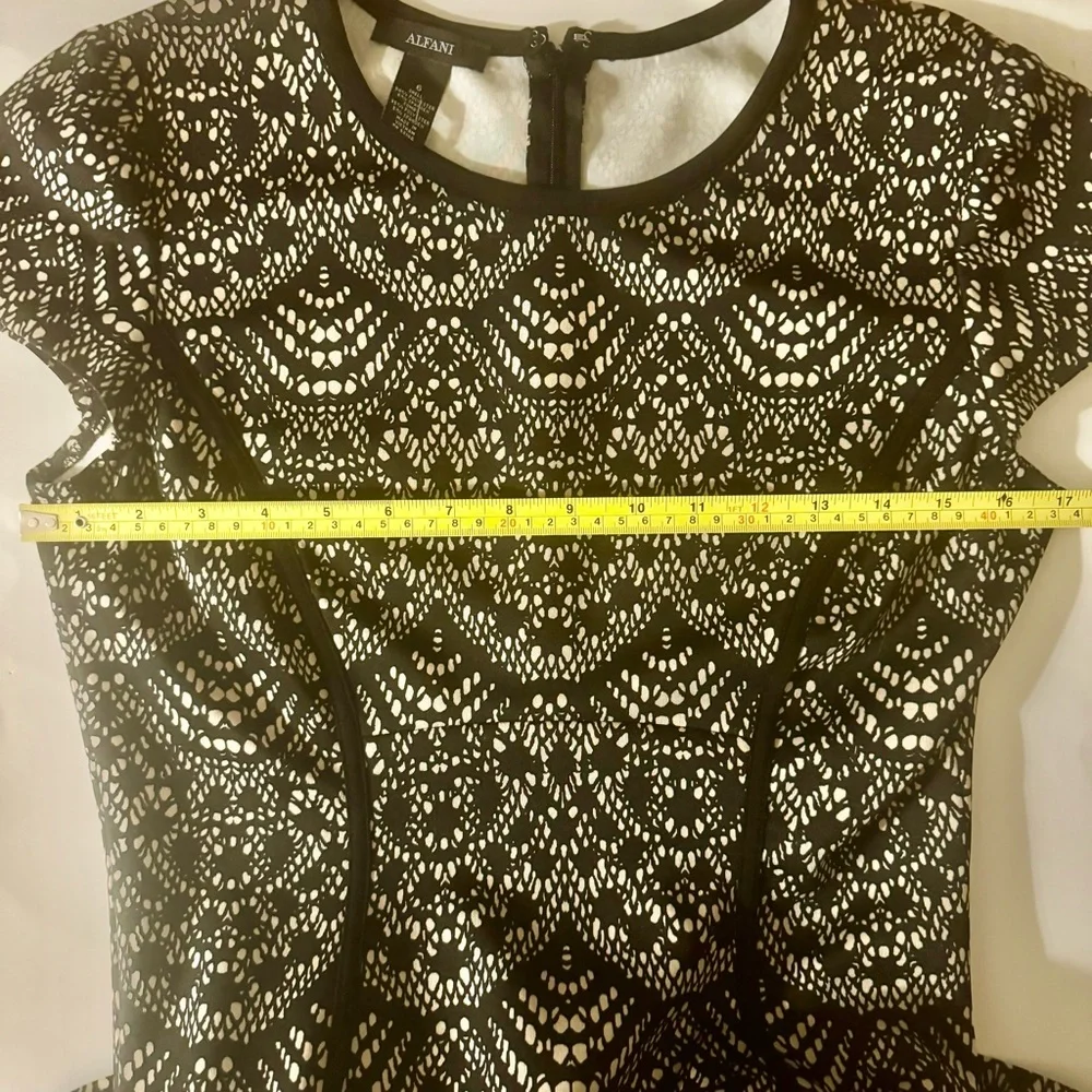 Alfani Dress NWOT mock lace dress